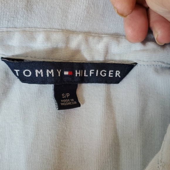 Tommy Hilfiger collared shirt - Picture 5 of 7
